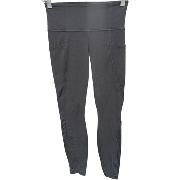 ATHLETA Laser Cut Salutation Tight Size XS - Picture 2 of 3